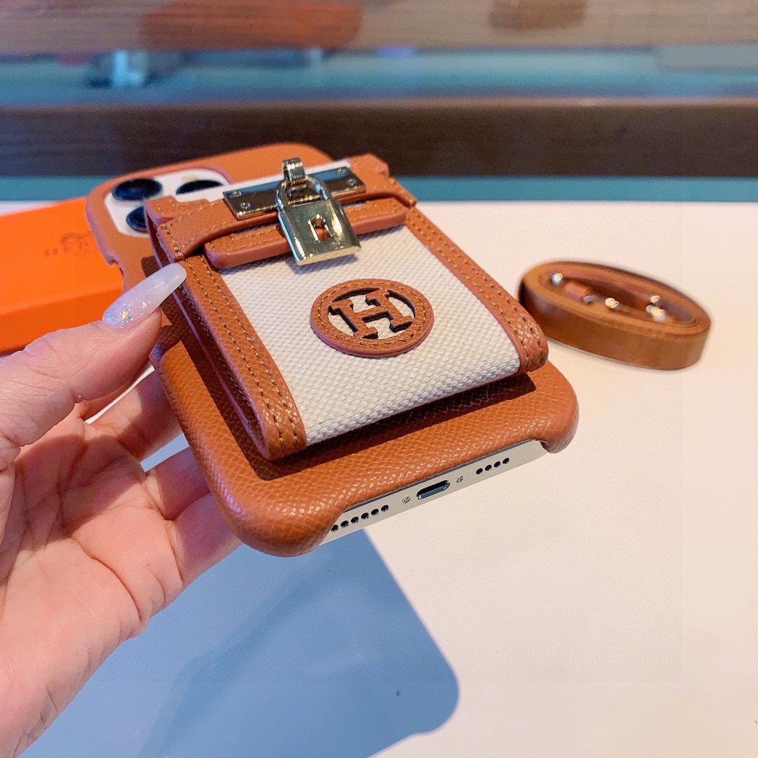 【HERMES】エルメス ダークカラー ななめスパン 電話ケース zm-高島屋オンラインストア - 公式