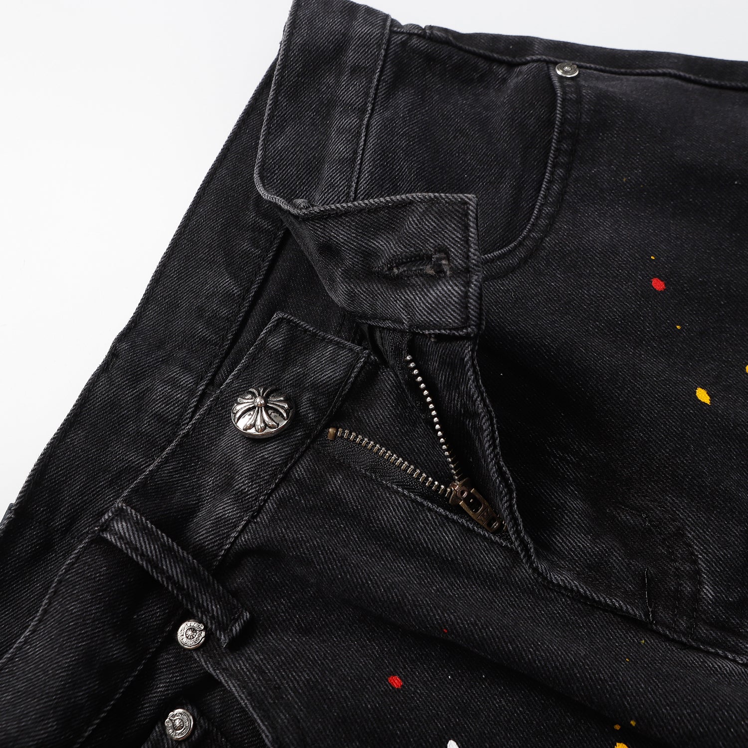 【Chrome Hearts】クロムハーツ クロスパッチ 刺繍＆ハンドペイント デニムショートパンツ 9927
