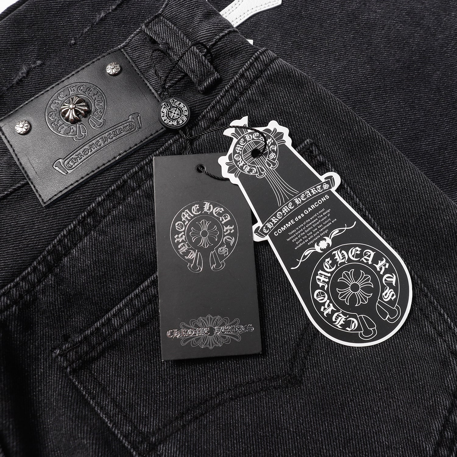 【Chrome Hearts】クロムハーツ 新作デニムショートパンツ 9925