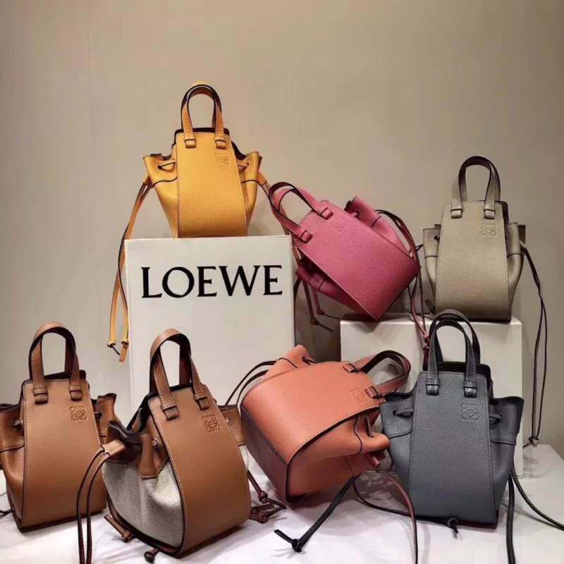【LOEWE】ロエベ ★定番★ミニハンモックDWバッグ【バッグ】