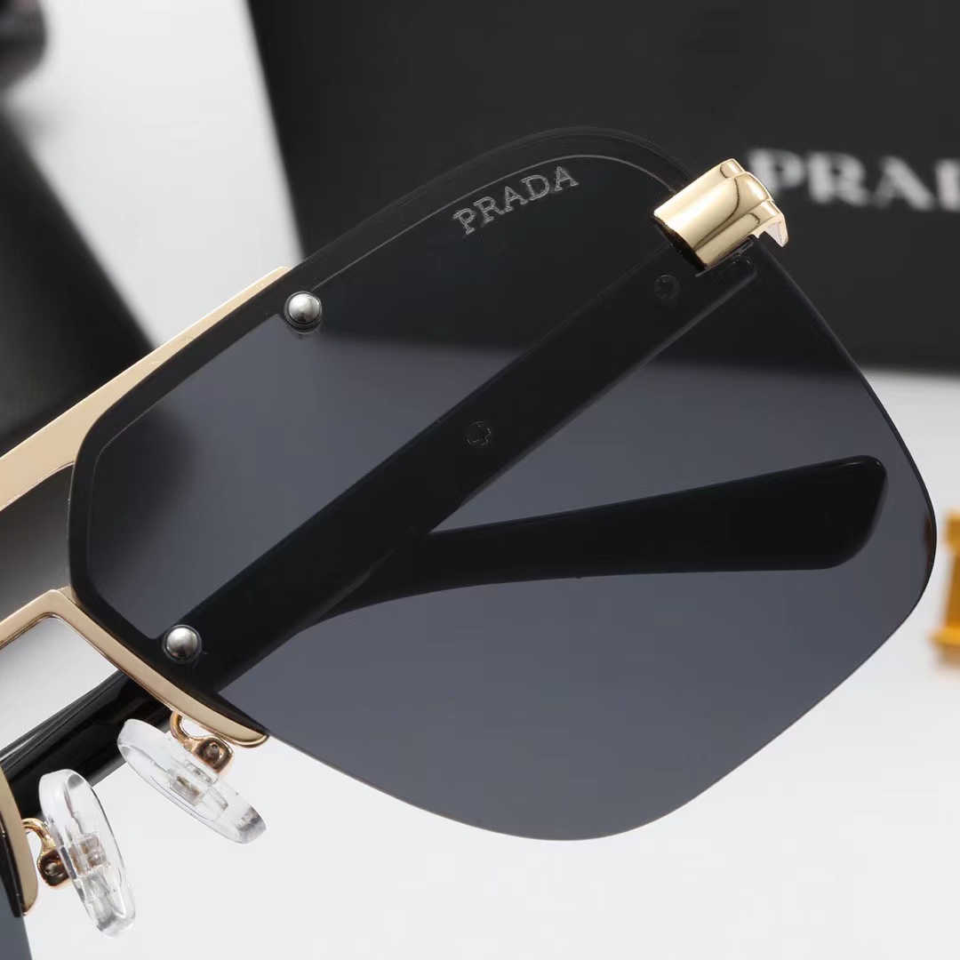 Prada サングラス S0014