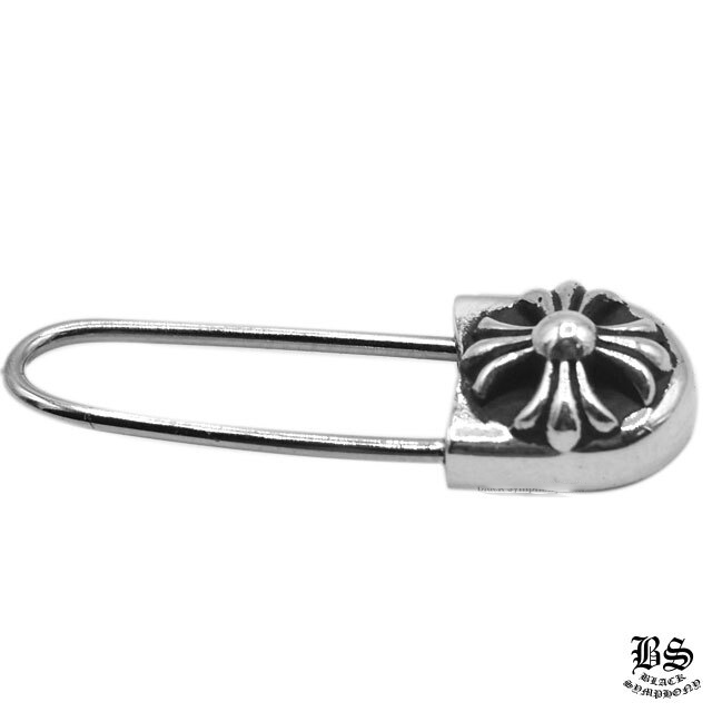 クロムハーツ CHプラス セーフティーピン スモール ピアス