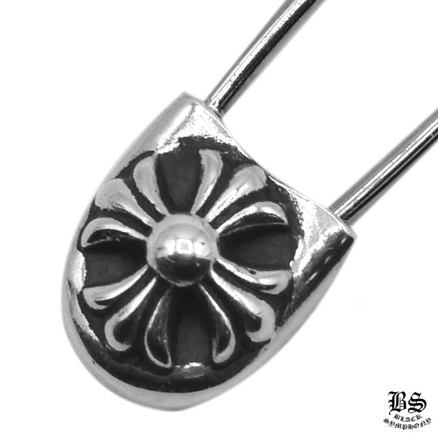 クロムハーツ CHプラス セーフティーピン スモール ピアス