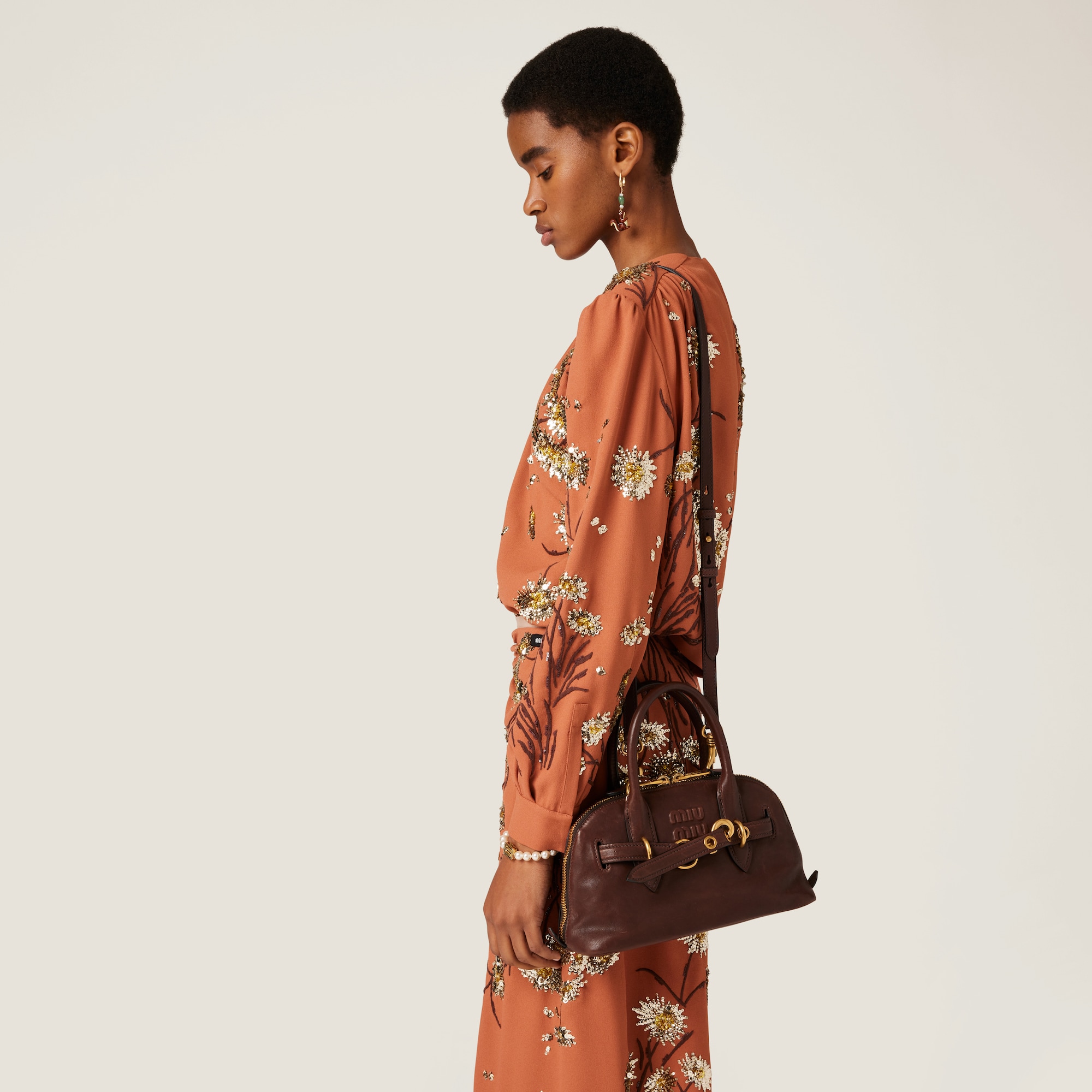 【新作】MIU MIU/ミュウミュウ ★アバンチュール ナッパレザー トップハンドルバッグ 【スモール】