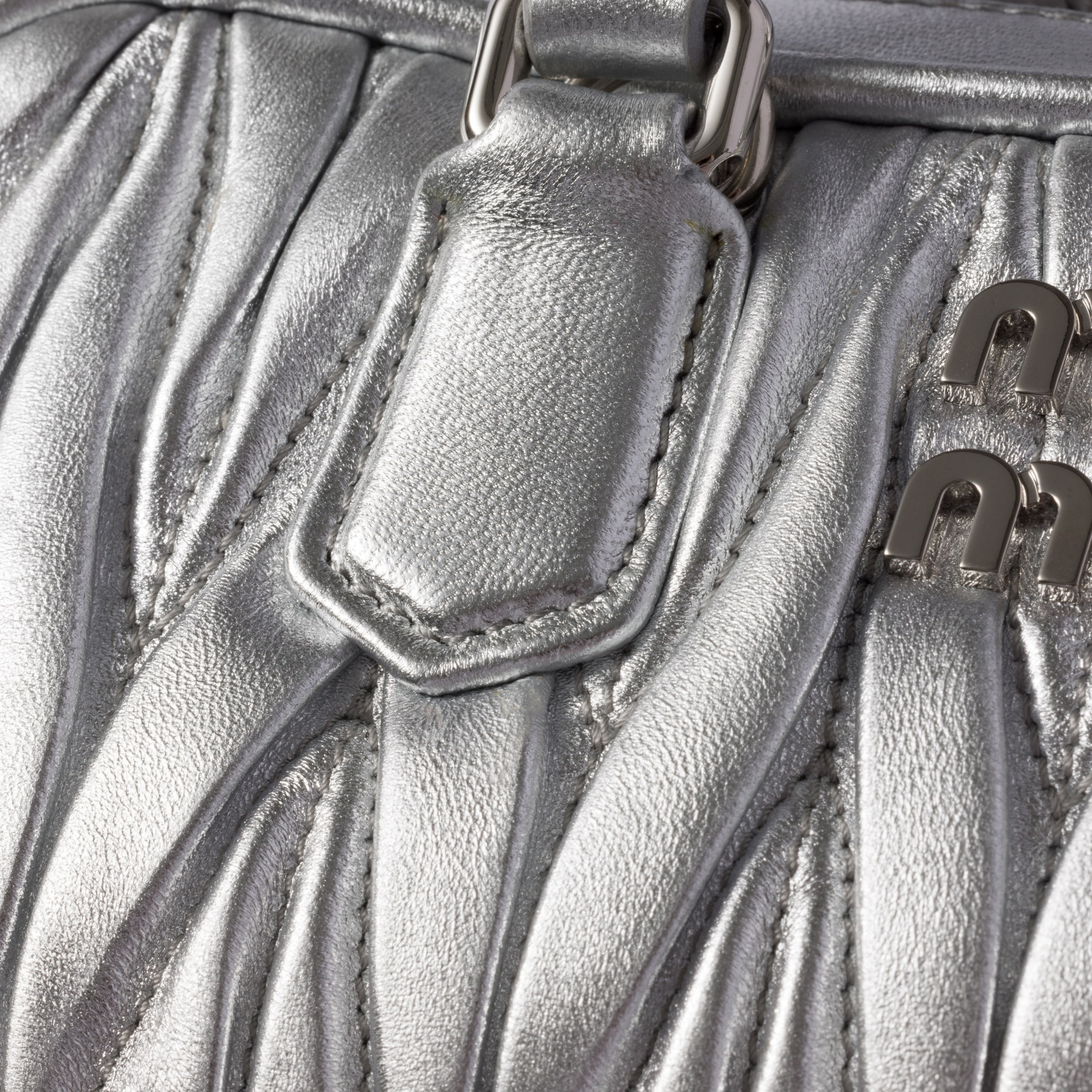 MiuMiu 新作 レディース ショルダーバッグ・ポシェット MINI