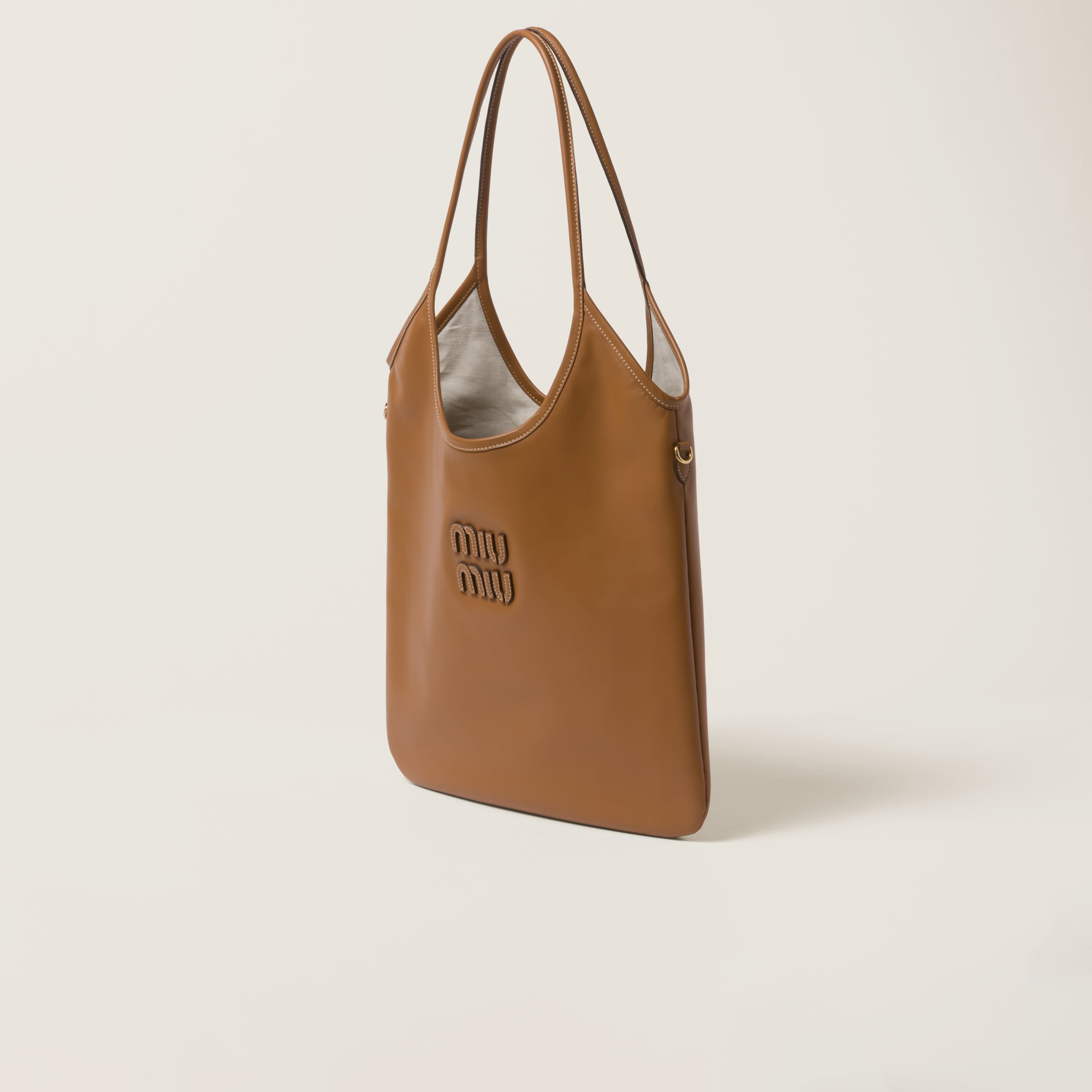 MiuMiu IVY(ミュウミュウ) トートバッグ (レディース)