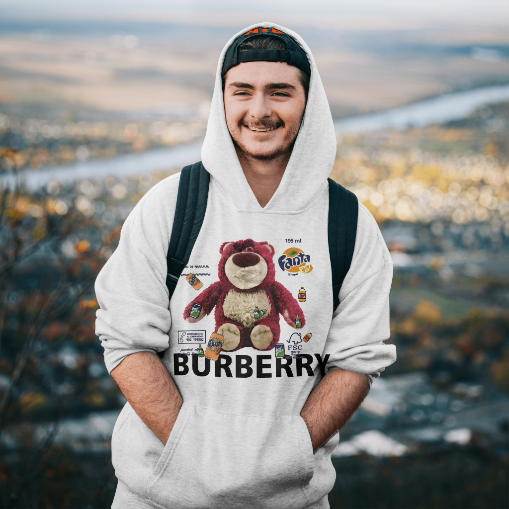 Burberryスウェット クル パーカー プリント  綿　男女兼用