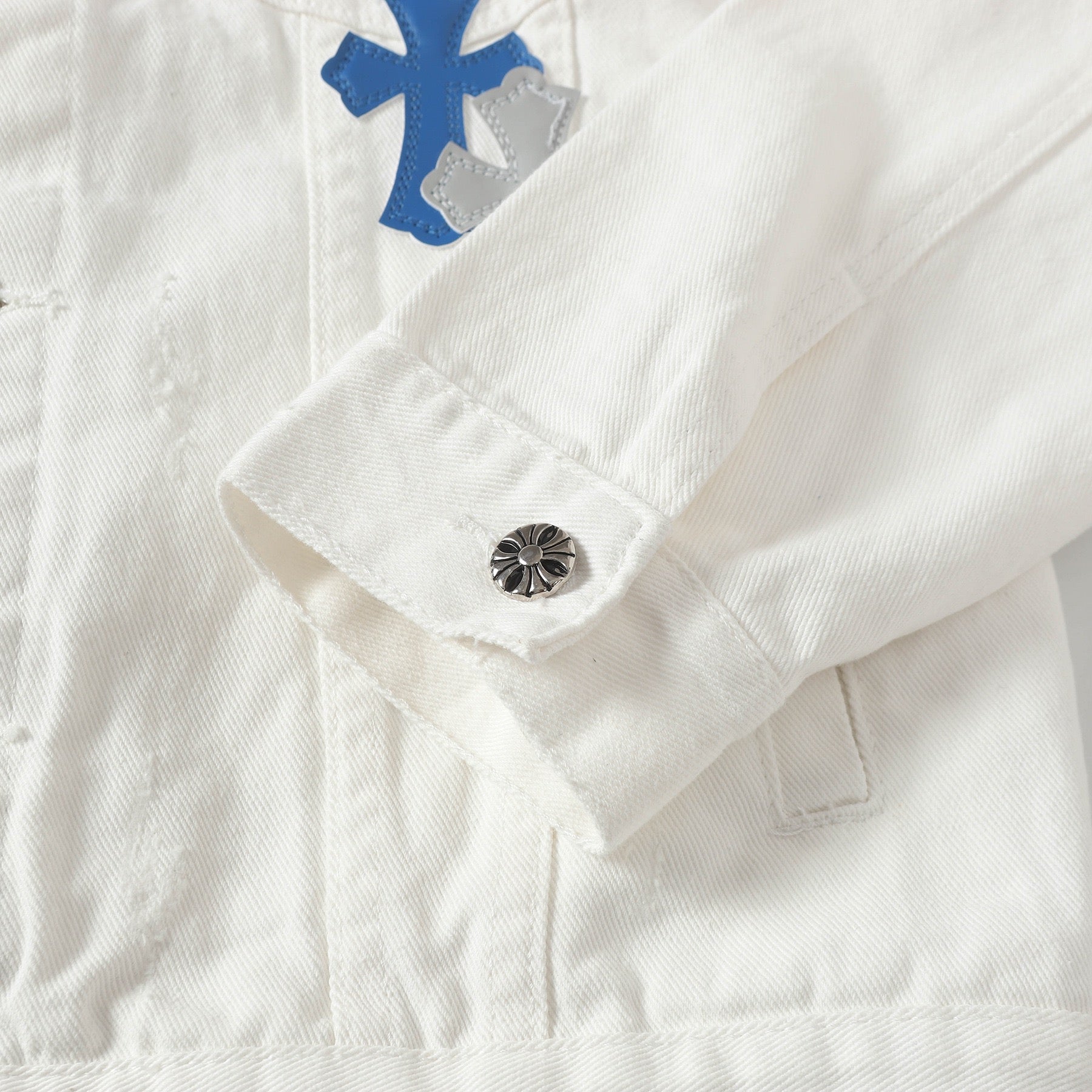 【Chrome Hearts】クロムハーツ 新作デニムジャケット Tシャツ