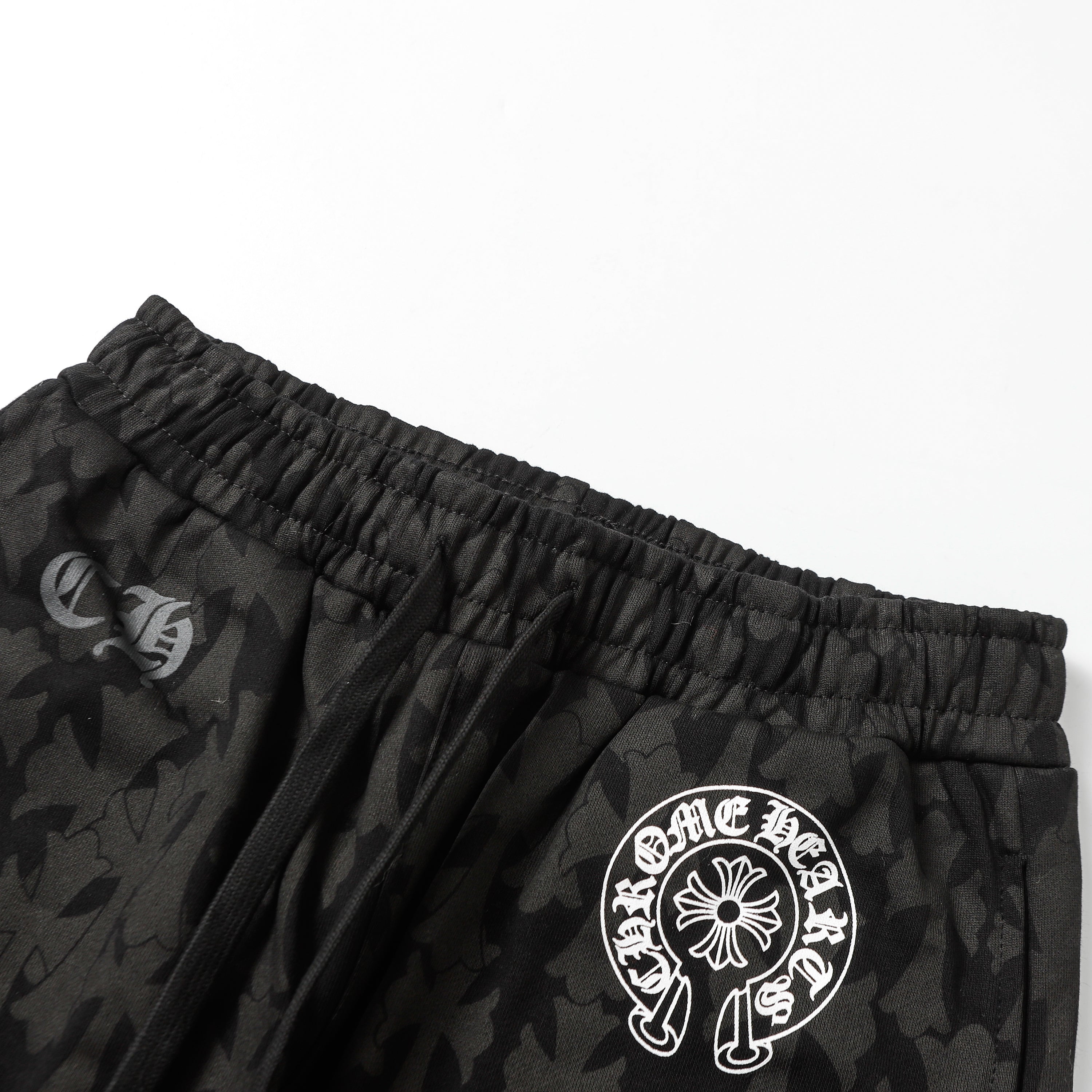 【Chrome Hearts】クロムハーツ ブラック トーナルモノグラム ホースシューロゴ ジョガーパンツ 1021