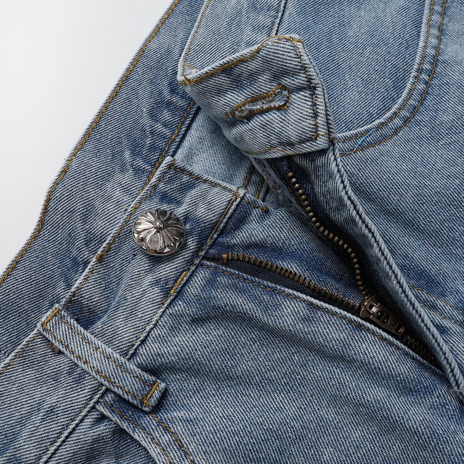 【Chrome Hearts】クロムハーツ 新作デニムショートパンツ 9919