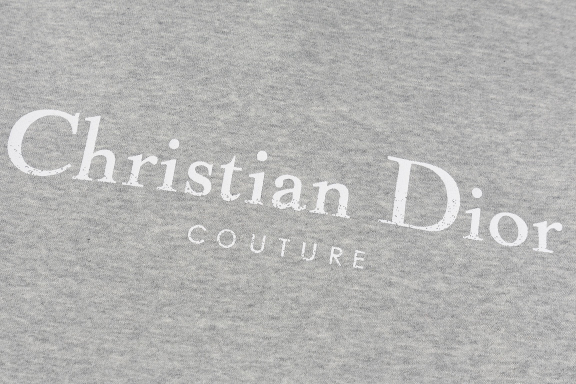 【DIOR】（ディオール ）パーカー 男女兼用 ご好評に付き再入荷！