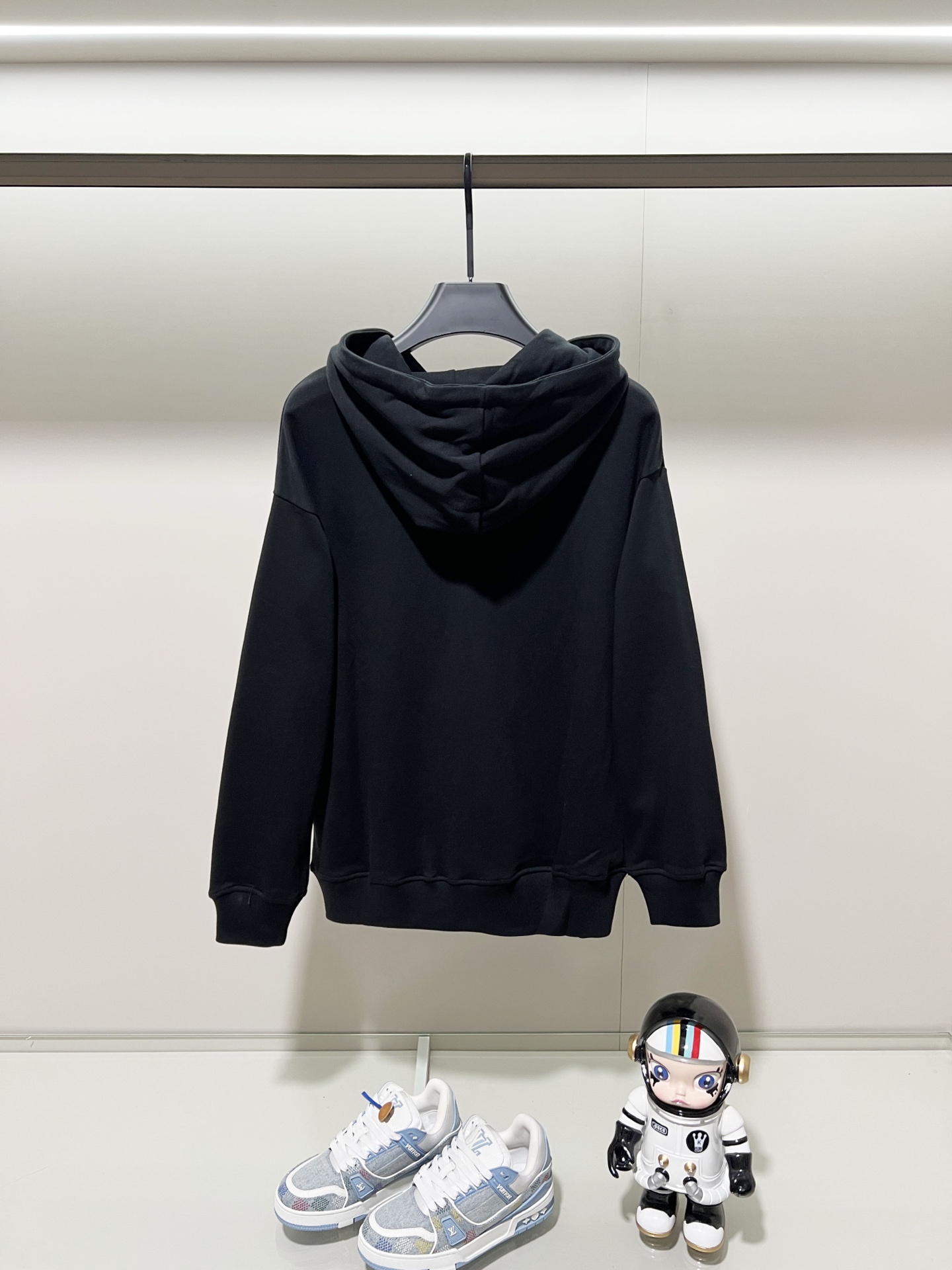 【DIOR】（ディオール ）パーカー 即日出荷 ご好評に付き再入荷！