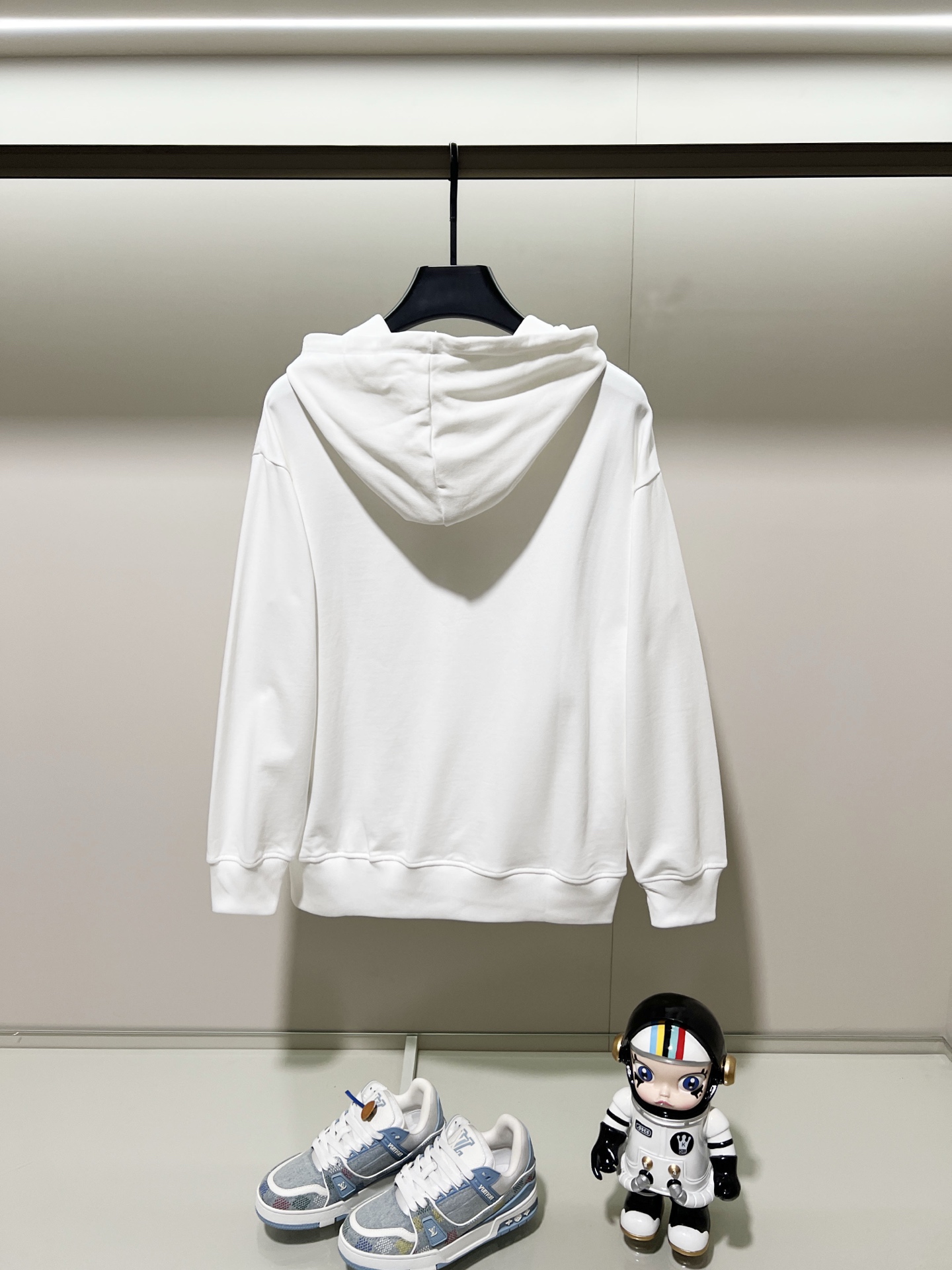 【DIOR】（ディオール ）パーカー 即日出荷 ご好評に付き再入荷！