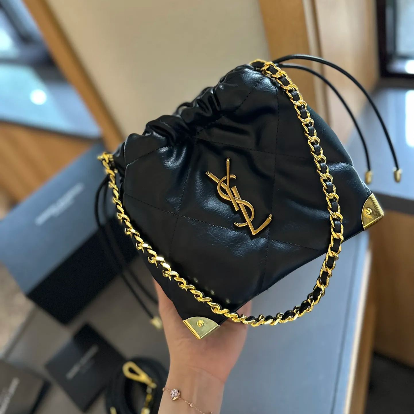 【サンローラン】【Saint Laurent】バケツバッグ-高島屋オンラインストア - 公式