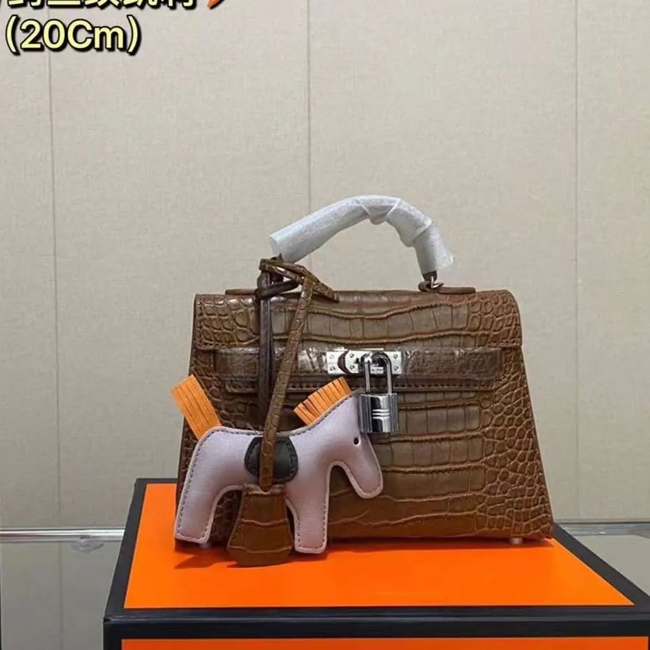 【HERMES】エルメス ケリーシリーズ クロコダイル柄 最新カラー-高島屋オンラインストア - 公式