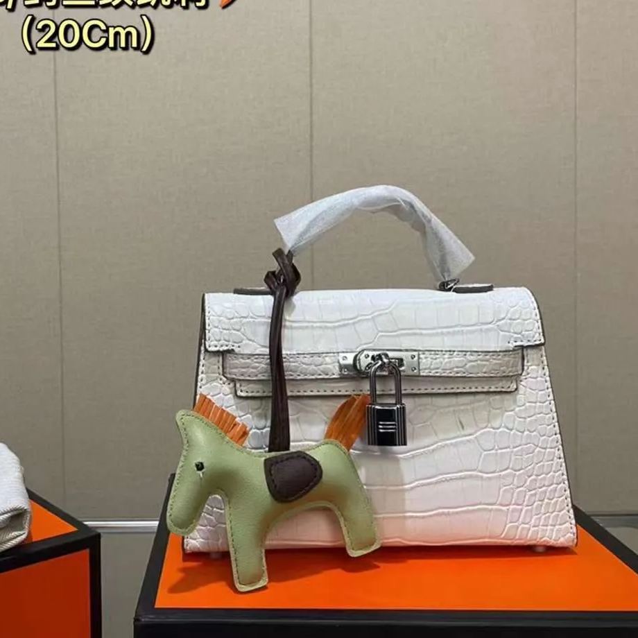 【HERMES】エルメス ケリーシリーズ クロコダイル柄 最新カラー-高島屋オンラインストア - 公式