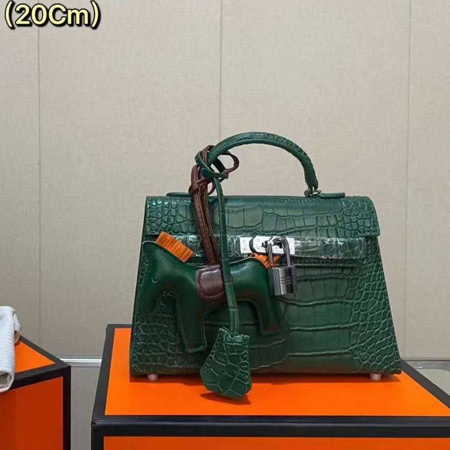 【HERMES】エルメス ケリーシリーズ クロコダイル柄 最新カラー-高島屋オンラインストア - 公式
