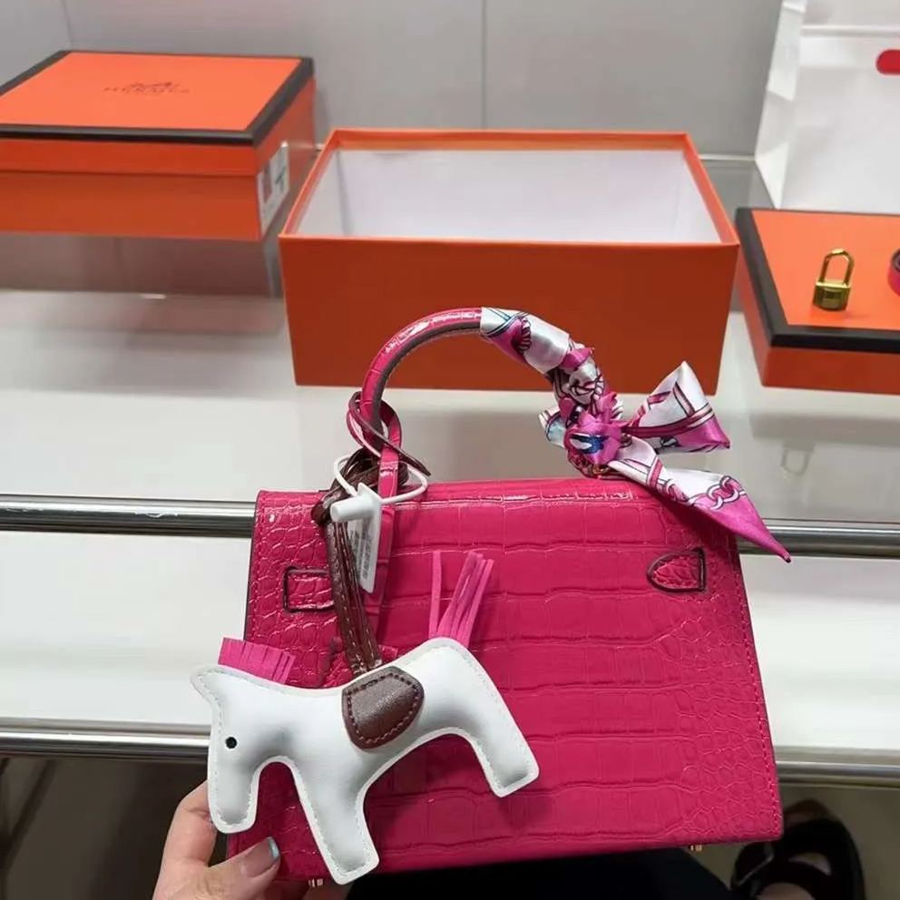 【HERMES】エルメス ケリーシリーズ クロコダイル柄 最新カラー-高島屋オンラインストア - 公式