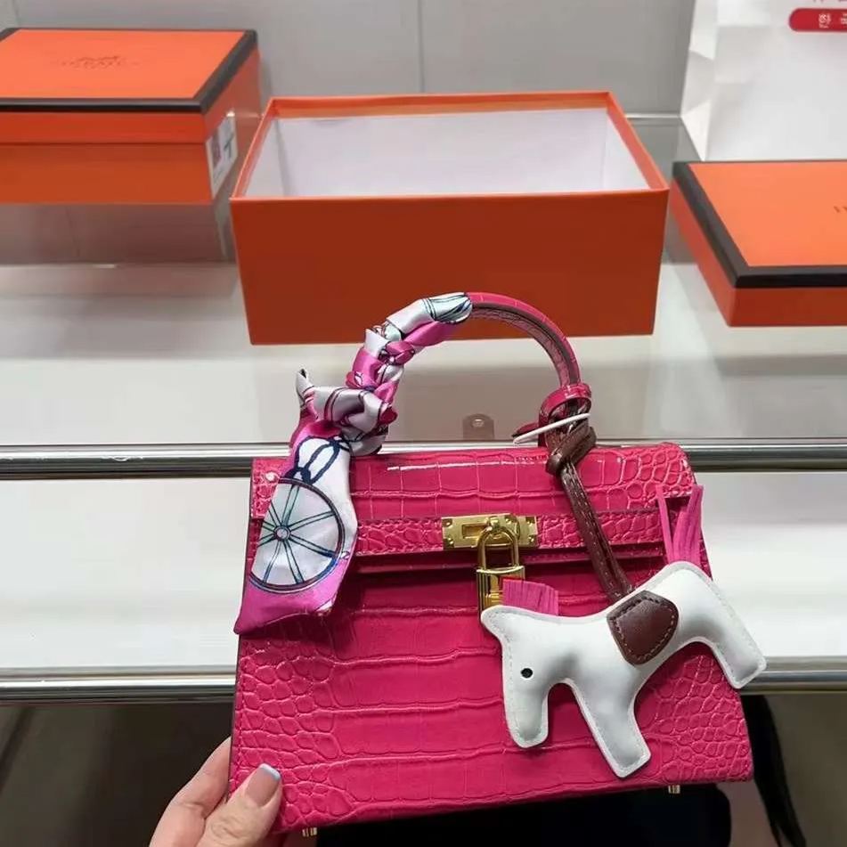 【HERMES】エルメス ケリーシリーズ クロコダイル柄 最新カラー-高島屋オンラインストア - 公式