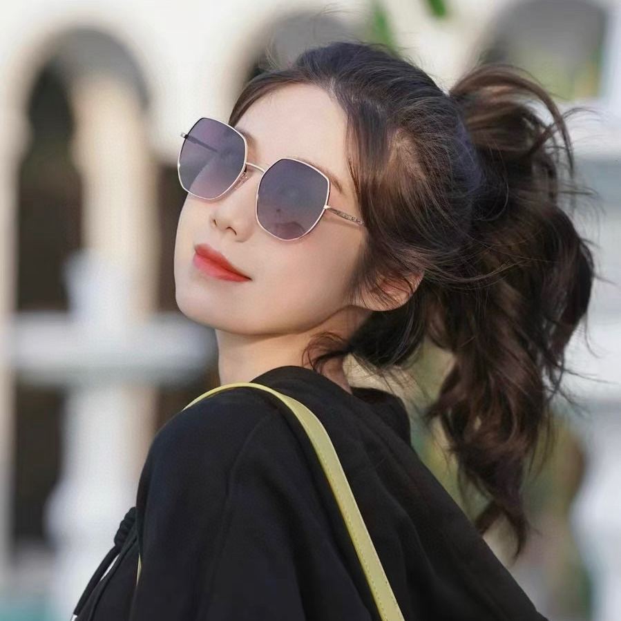 【CHANEL】シャネル 2025年新作トレンド 大人気 ファッションスクエア 偏光サングラス CH5640