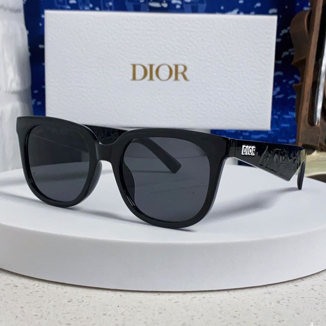 【男女兼用】2025S新作 Dior Sunglass · ディオール サングラス DiorB27 S3F
