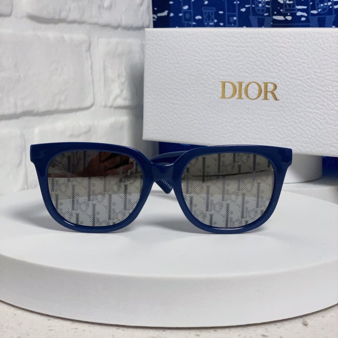 【男女兼用】2025S新作 Dior Sunglass · ディオール サングラス DiorB27 S3F-30B8