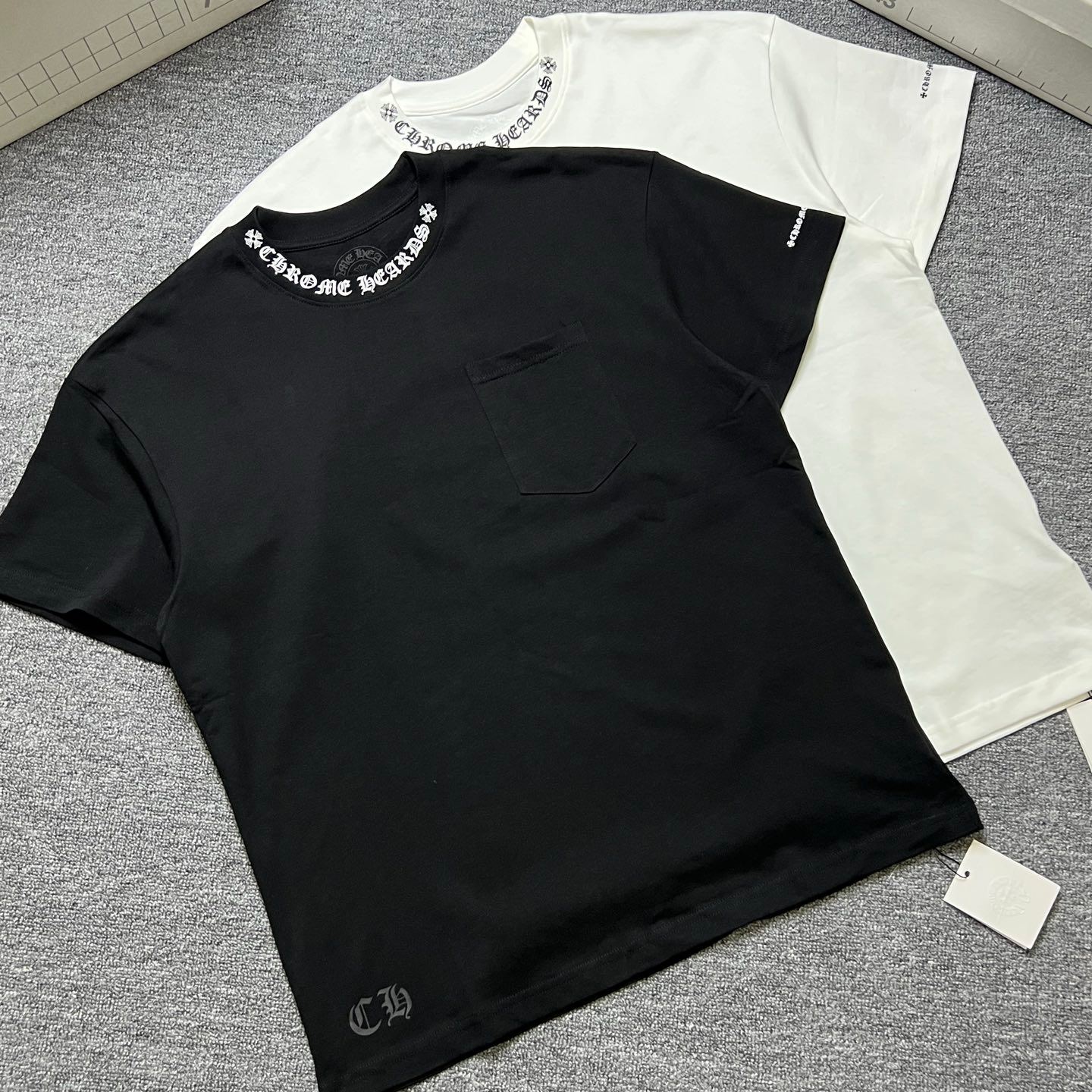 【今季注目】Chrome Hearts/クロムハーツ 2026夏新作 半袖 Tシャツ ブラック/ホワイト HT-26S21