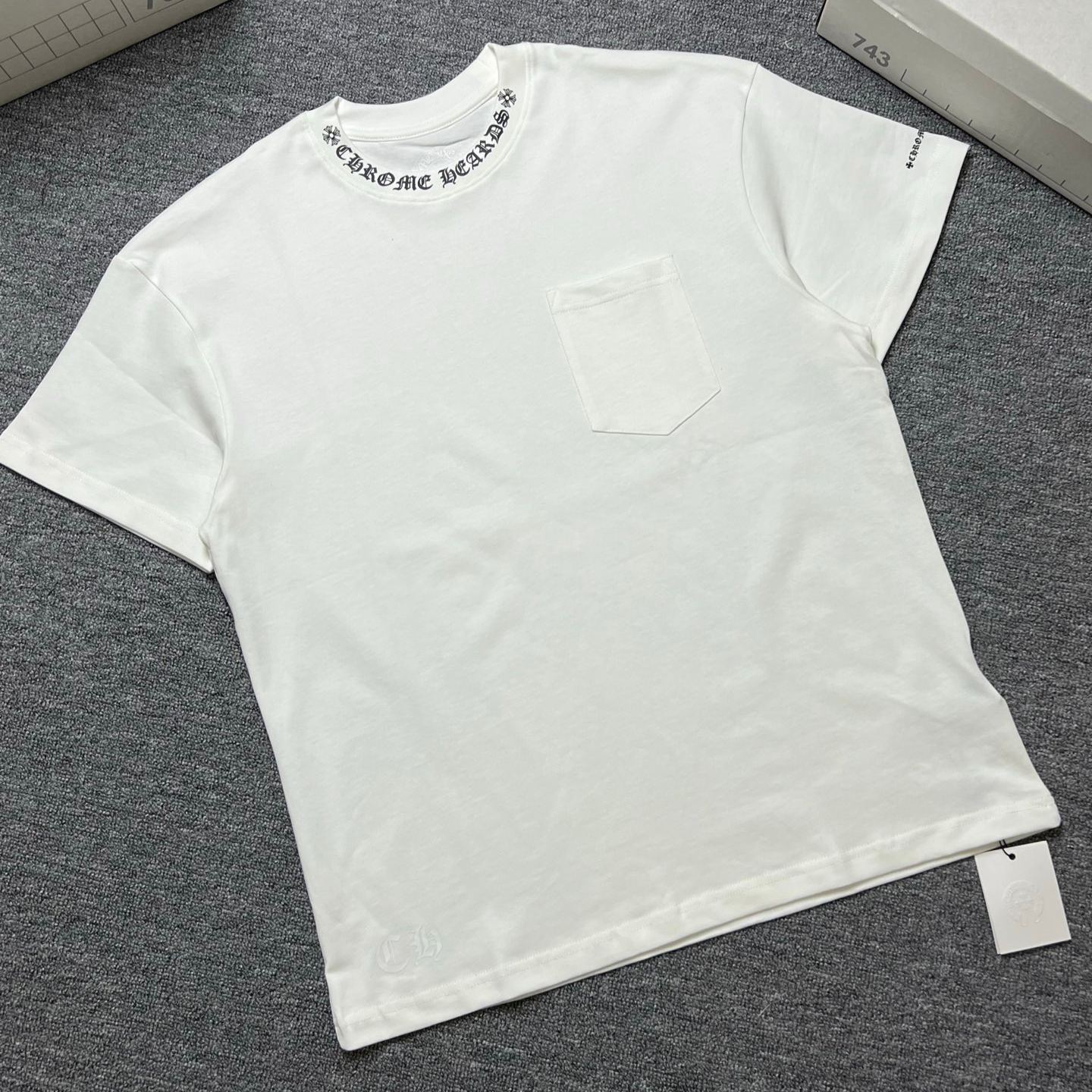 【今季注目】Chrome Hearts/クロムハーツ 2026夏新作 半袖 Tシャツ ブラック/ホワイト HT-26S21