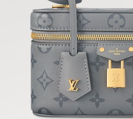 【送料無料！】Louis Vuitton ⭐blue⭐ヴァニティ チェーンポーチ バッグ 