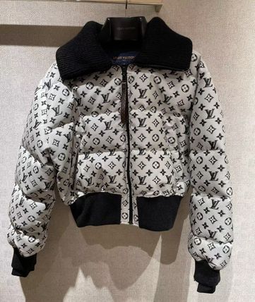【冬のおしゃれコーデ♪】Louis Vuitton★パファジャケット