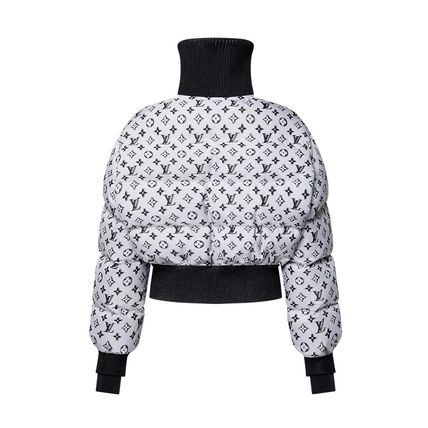 【冬のおしゃれコーデ♪】Louis Vuitton★パファジャケット