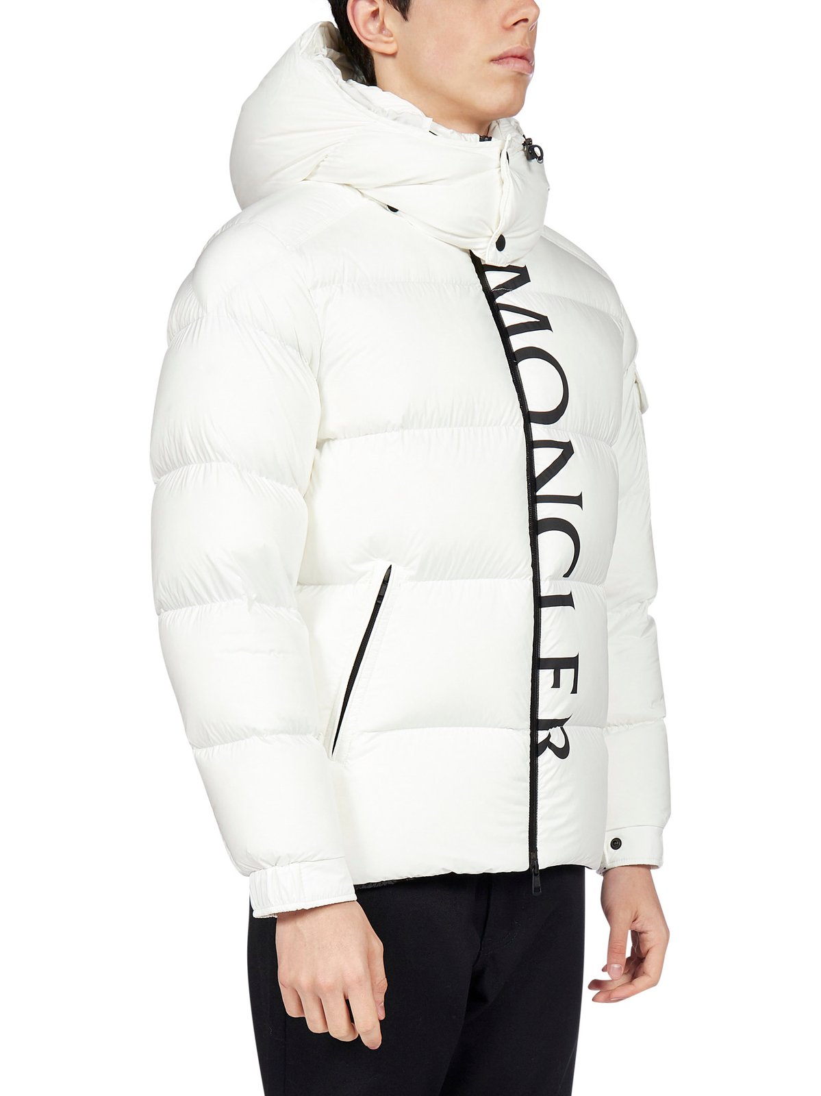 人気!国内即発【MONCLERモンクレール】MAURES★ダウンジャケット