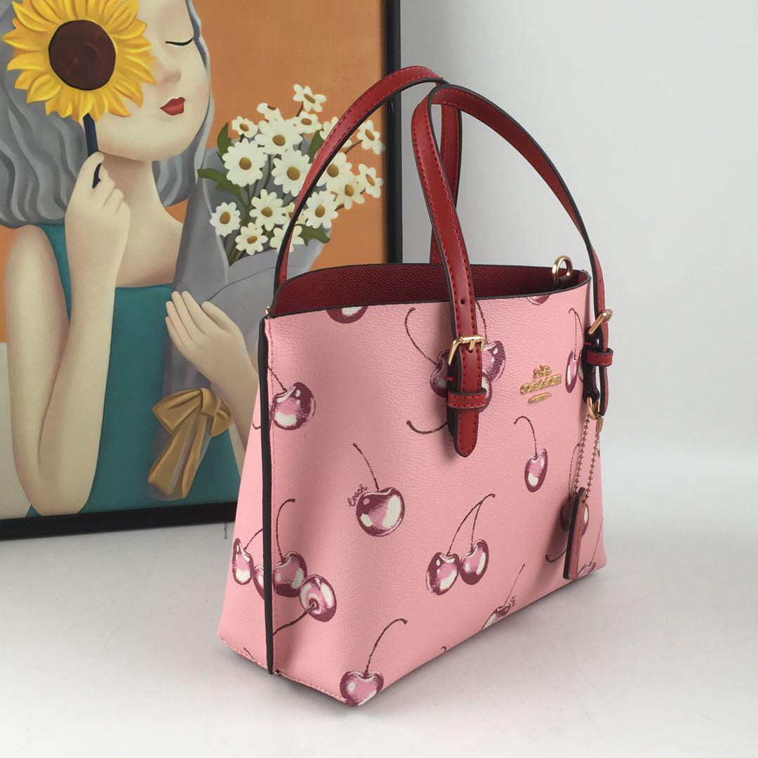coach コーチ 新作 モリー トート チェリー プリント バッグ ピンク ハンドバッグ