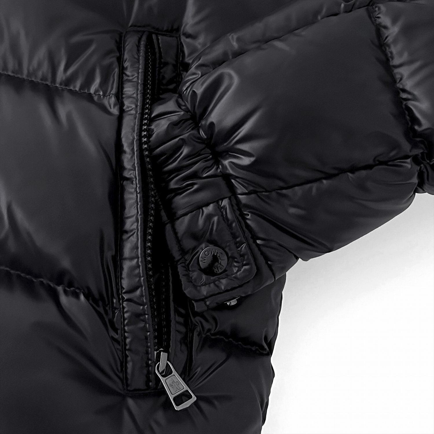 MONCLER MAYA DOWN JACKET 1A53600 68950