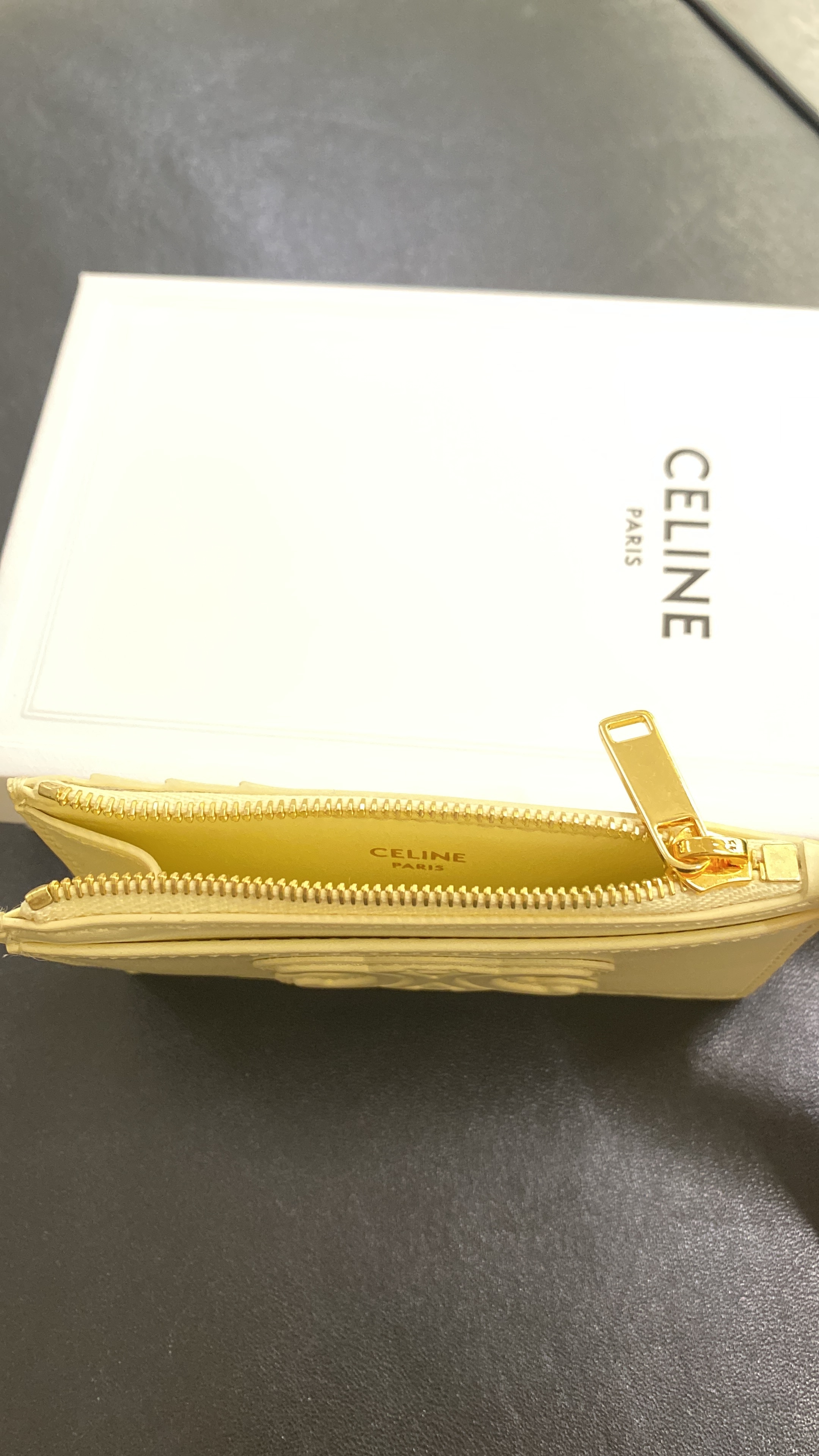 CELINE【入手困難】CUIR TRIOMPHE★コイン & カードポーチ★全色