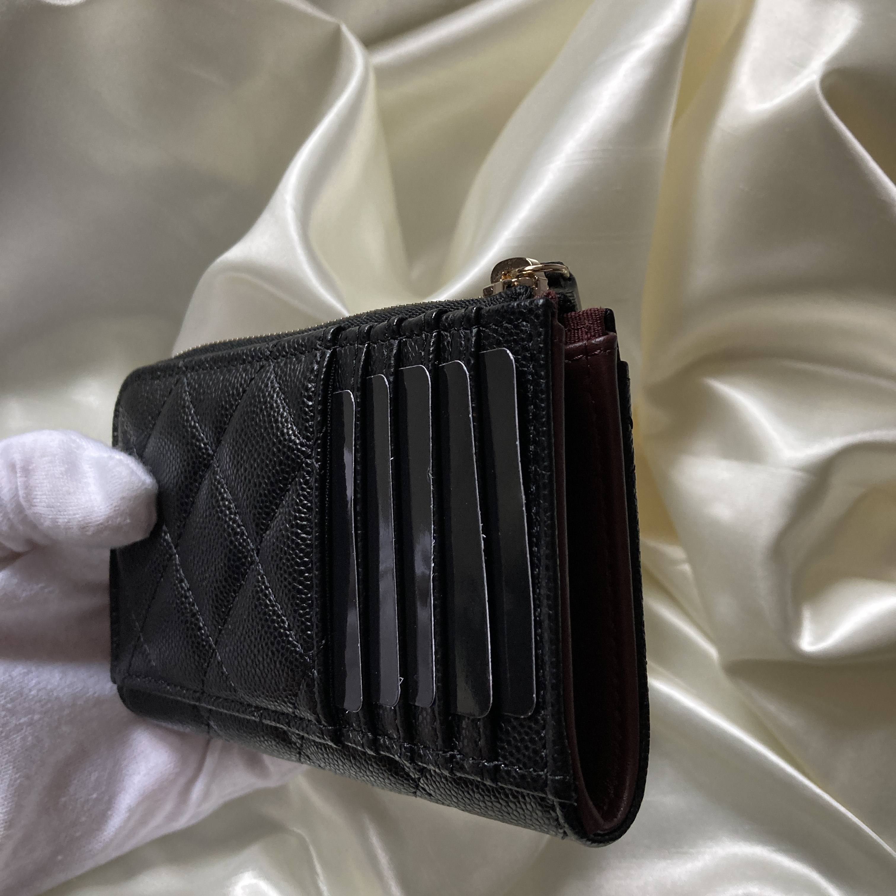 2025【CHANEL】シャネル　ココマーク　フラグメントケース