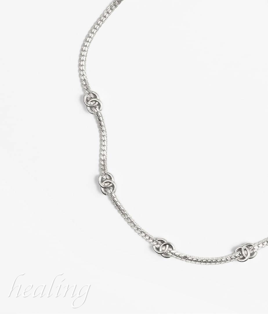 小ぶりなCCロゴが上品♪【CHANEL】希少 CCマークネックレス