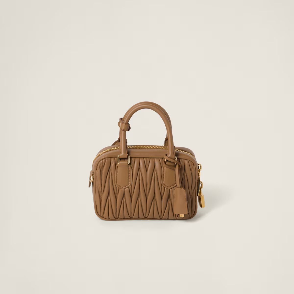 MiuMiu 2025新作 アルカディ マテラッセレザー バッグ MM