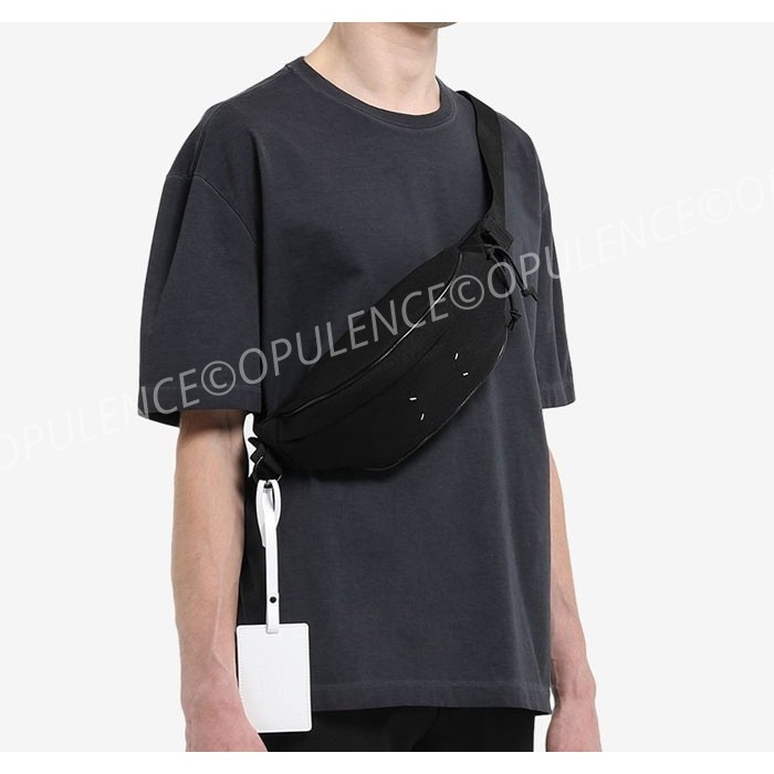 【入手困難】すぐ届く 大人気 マルジェラ バム ボディバッグ