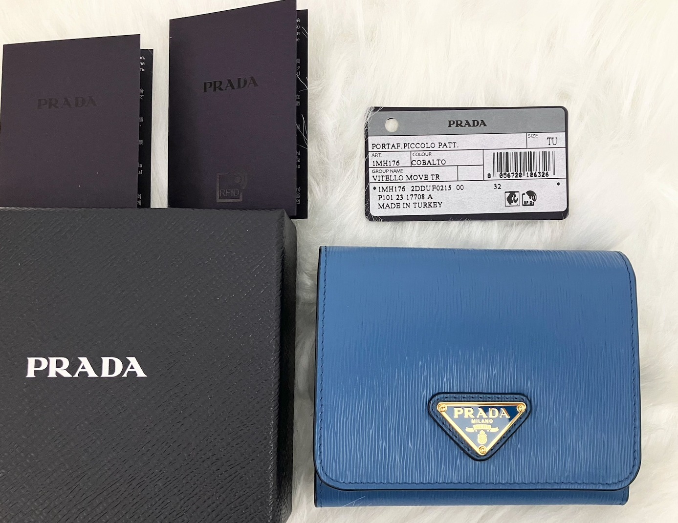 【PRADA】VIPセール ♪ Bifold Wallet 二つ折り財布 ♪