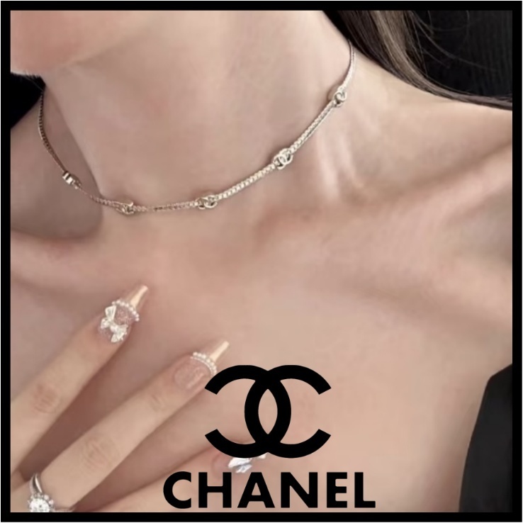 小ぶりなCCロゴが上品♪【CHANEL】希少 CCマークネックレス