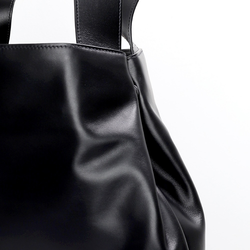 ミュウミュウ/MIUMIU♦ 完売必至 レザー ホーボーバッグ