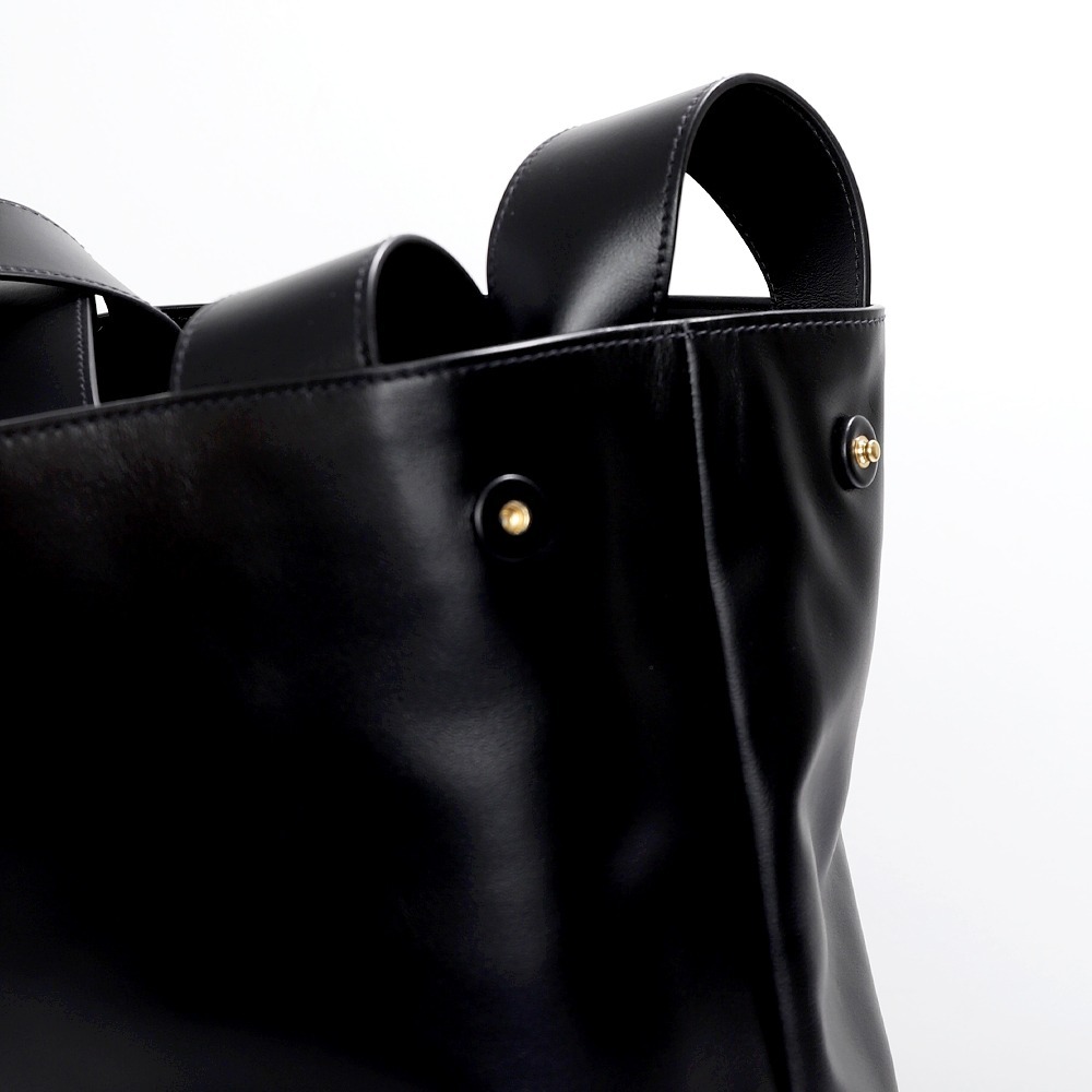 ミュウミュウ/MIUMIU♦ 完売必至 レザー ホーボーバッグ