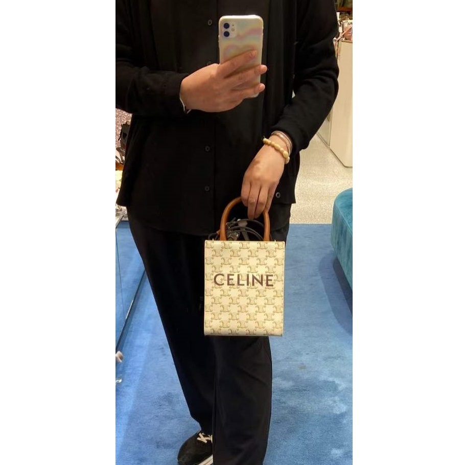 CELINE ミニ バーティカル カバ CELINEプリント