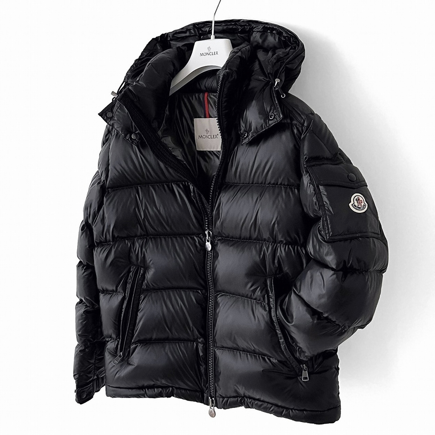 MONCLER MAYA DOWN JACKET 1A53600 68950
