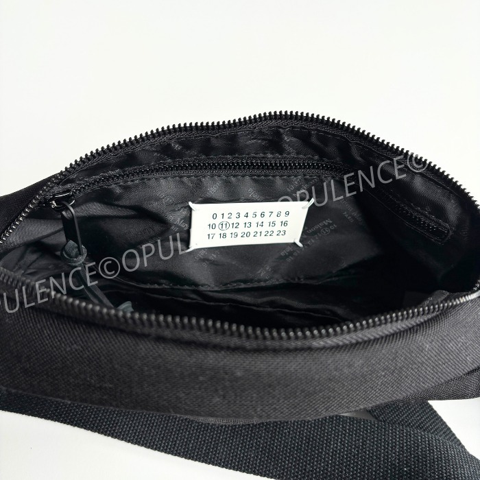 【入手困難】すぐ届く 大人気 マルジェラ バム ボディバッグ