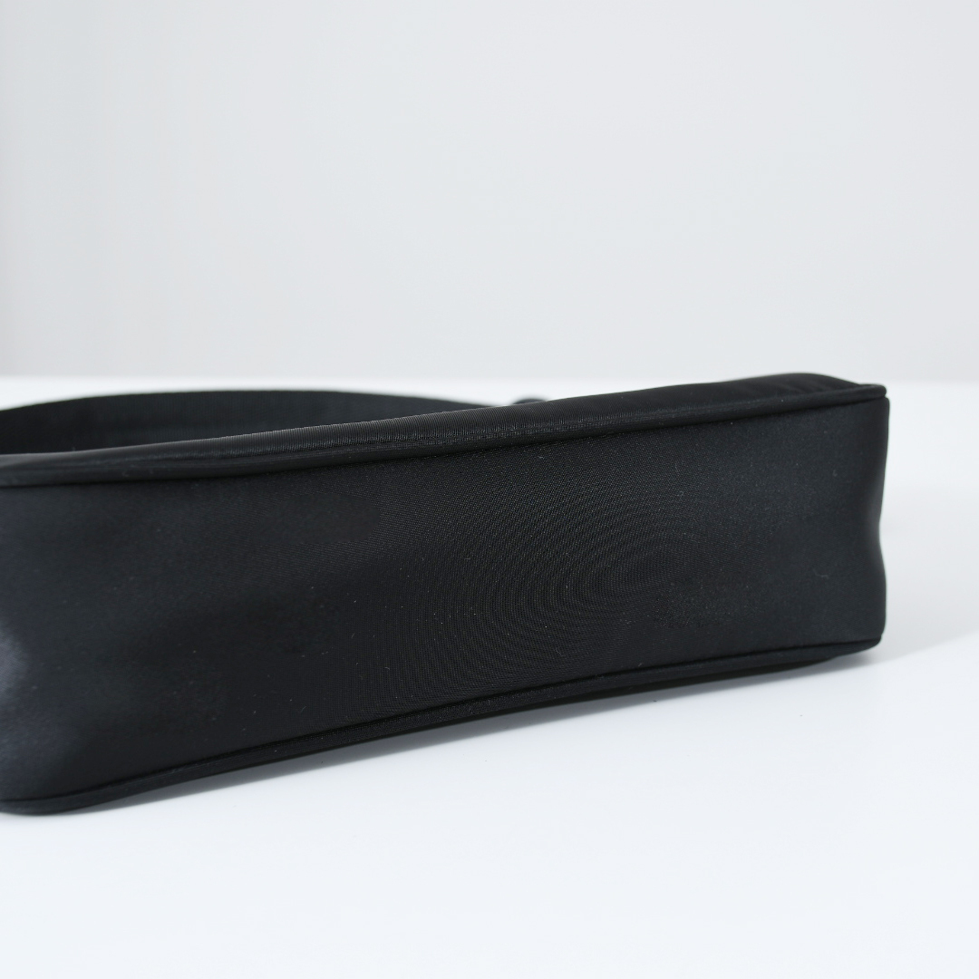 【国内即発】PRADA/プラダ★Re-Nylon Re-Edition 2000 ミニバッグ