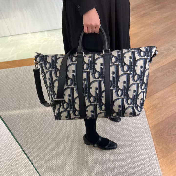☆DIOR☆WEEKENDER 40 バッグ    1ESDU134YXL_H27E1ESDU134YXL_H03E-高島屋オンラインストア - 公式