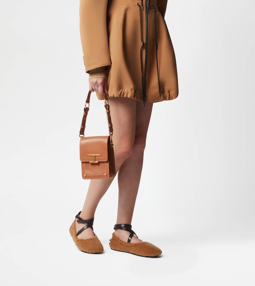 送料込直営店*TOD`S*T タイムレス ショルダーバッグ マイクロ-高島屋オンラインストア - 公式