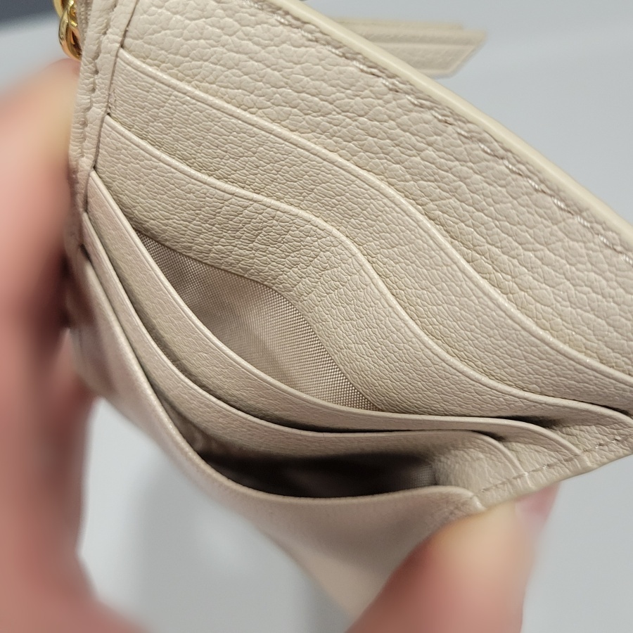 【セール】ミュウミュウ☆マドラス カードケース&財布 S☆5MB060